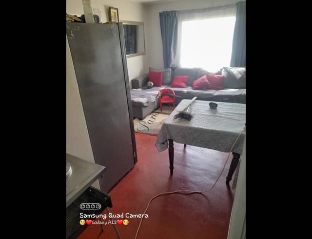 2 BEDROOM APARTMENT FOR SALE IN CLAYVILLE